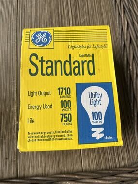 GE 100 Watt Standard Light Bulbs - 4 Bulbs